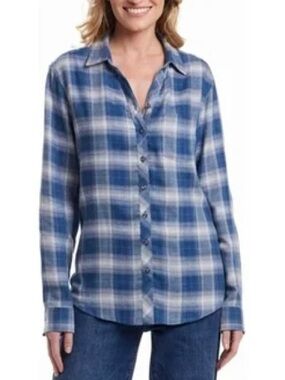 Weatherproof Vintage Blue and White Plaid Comfort Stretch Flannel Shirt